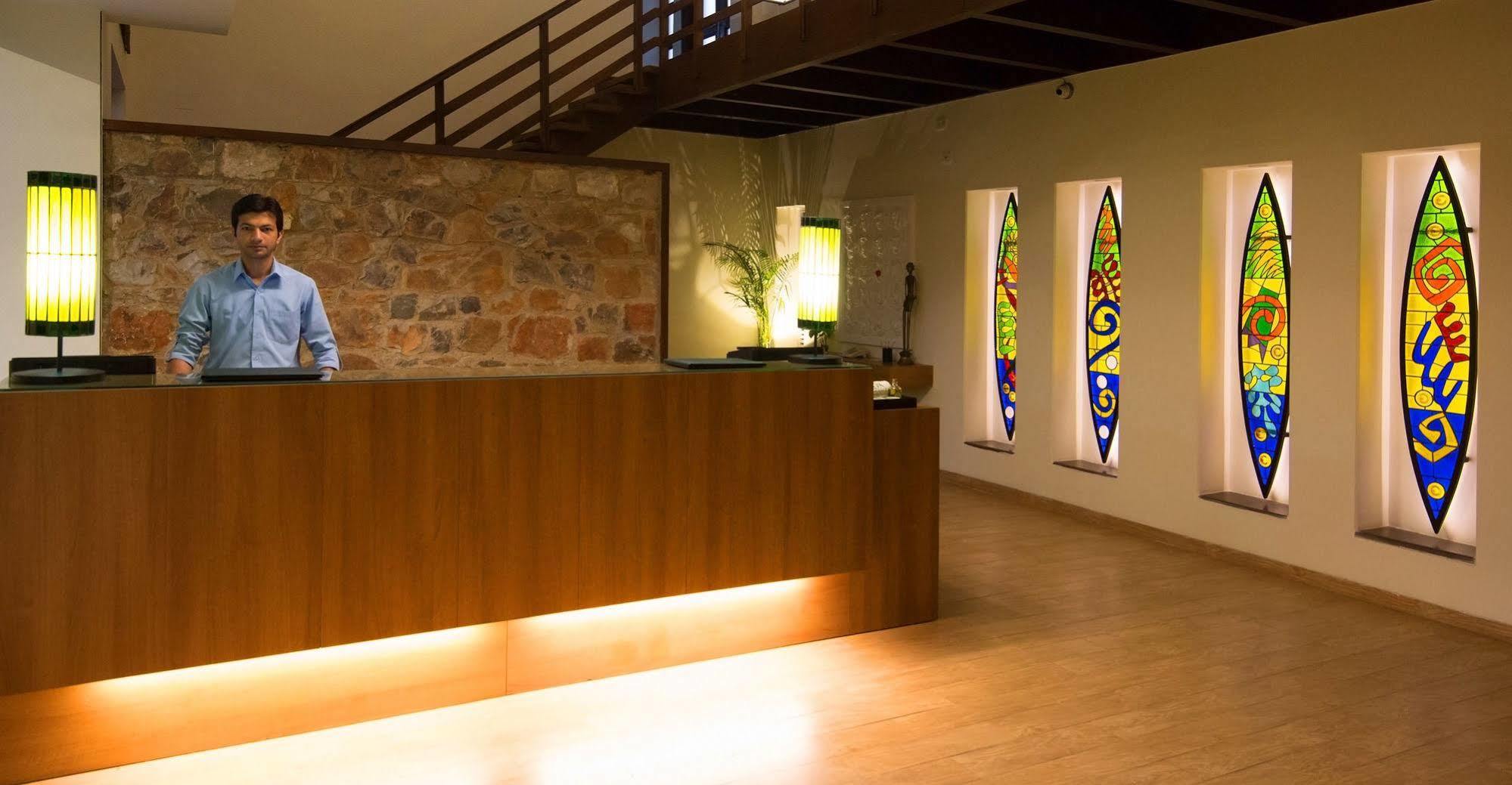 Lemon Tree Hotel, Tarudhan Valley, Manesar Gurgaon Ngoại thất bức ảnh